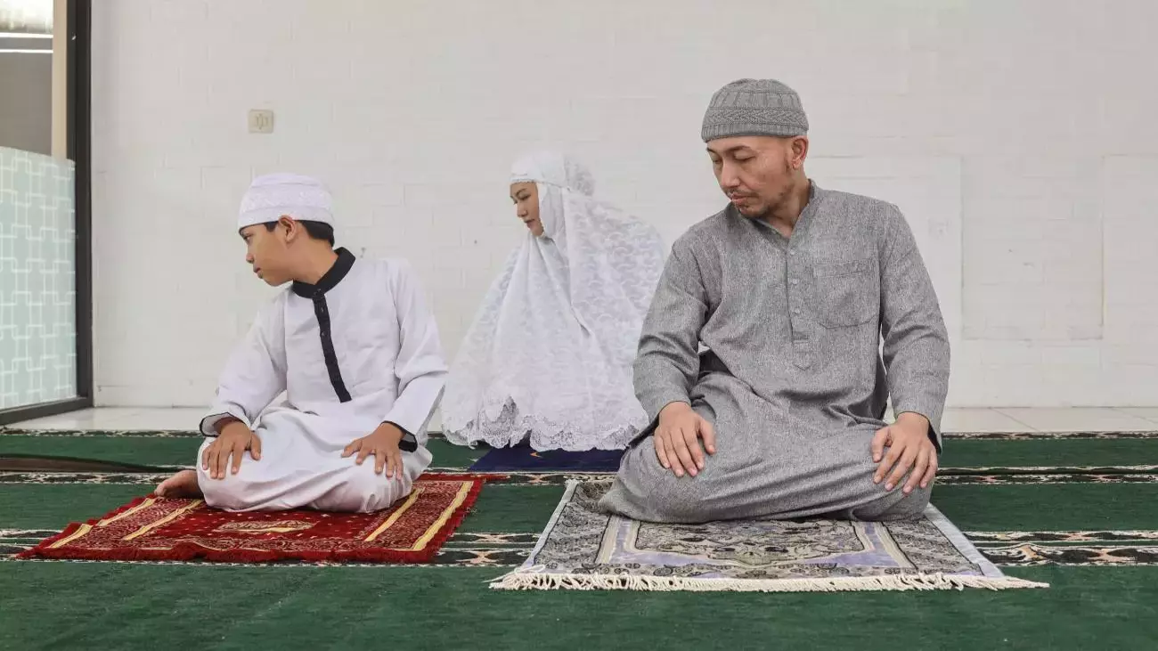 Çocuklara Namaz ve Kur’an Eğitimi Nasıl Verilir?