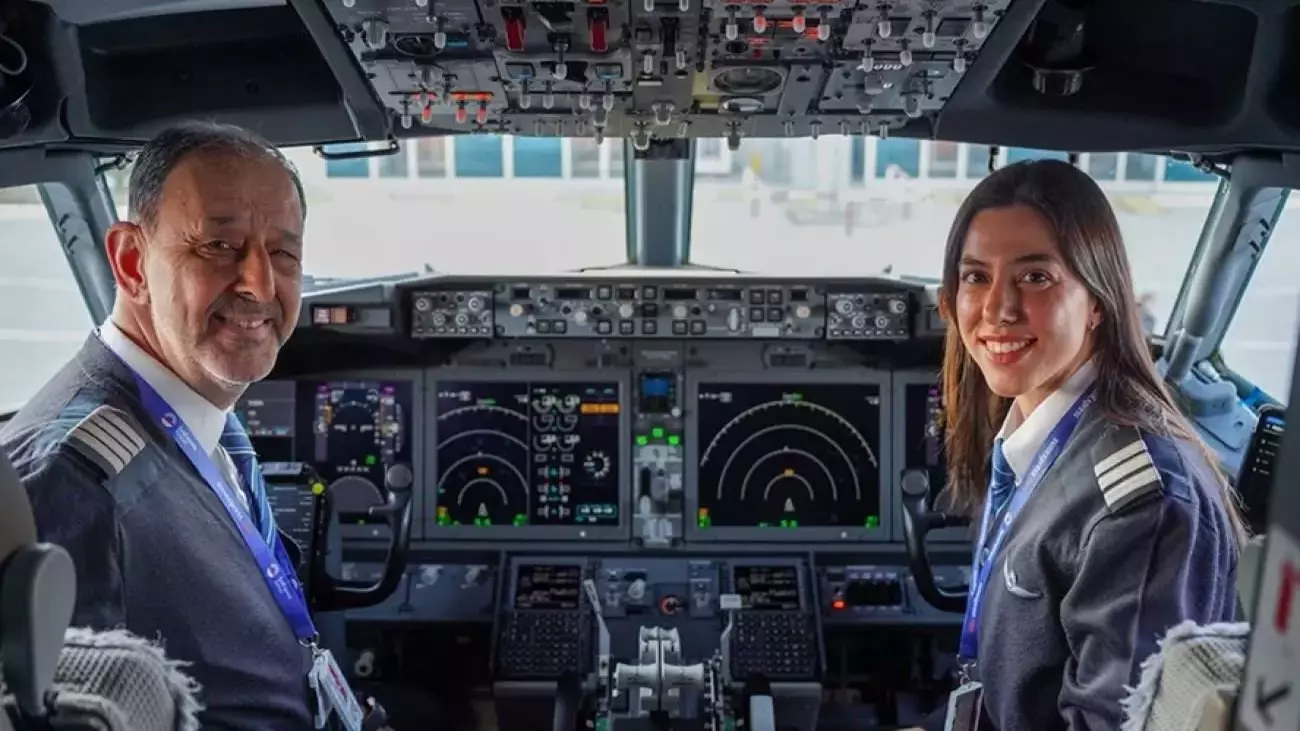 Duygusal Bir Veda: 45 Yıllık Pilot Son Uçuşunu Kızıyla Yaptı