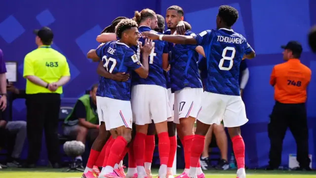 Fransa, Senegal’i 3-1 Yenerek Dünya Kupası’na Güçlü Başladı