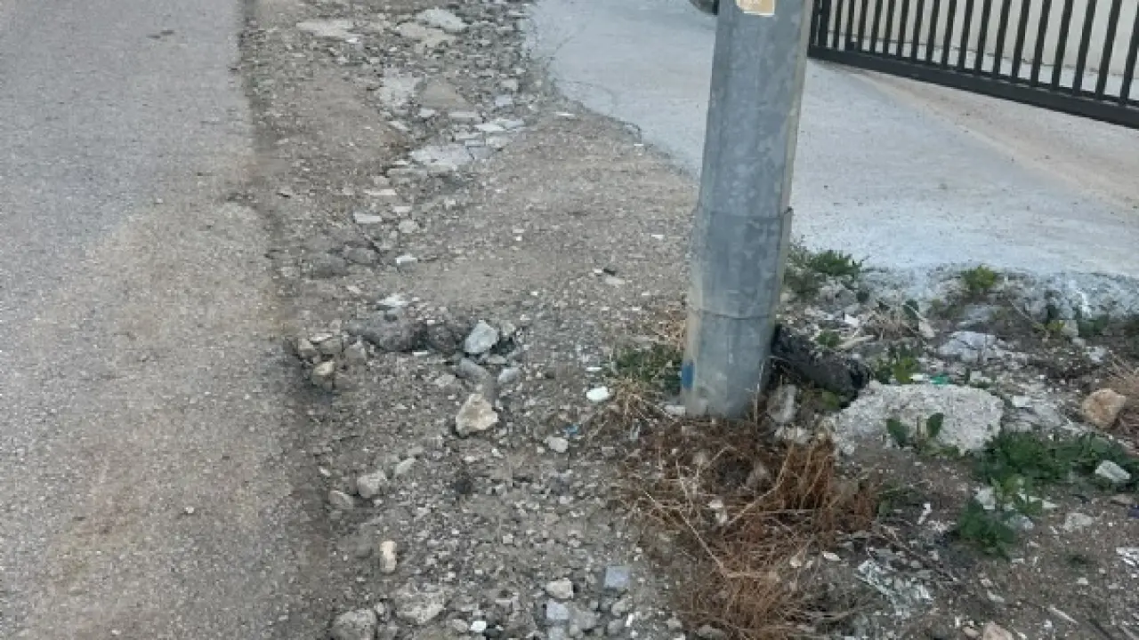 Ankara’nın Dikmen Semtinde Yollar Köstebek Yuvasına Döndü