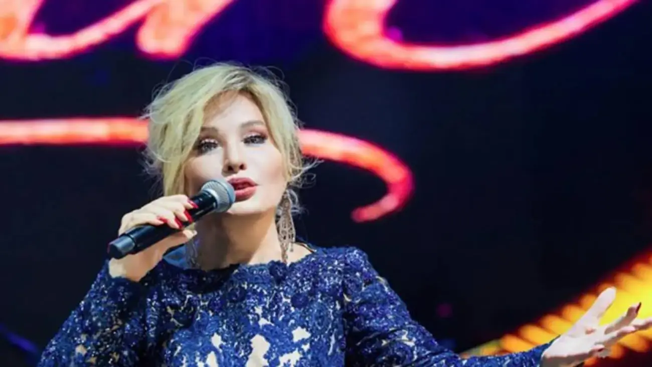 Emel Sayın’dan Sağlık Açıklaması: ‘Tedavi Olmam Gerekiyor’