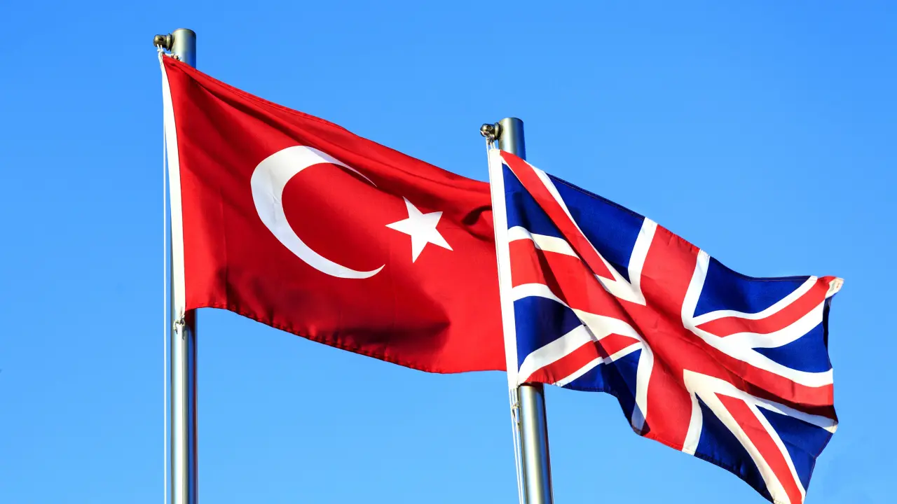 Türkiye ve İngiltere’den Tarihi Savunma Anlaşması İmzalanıyor