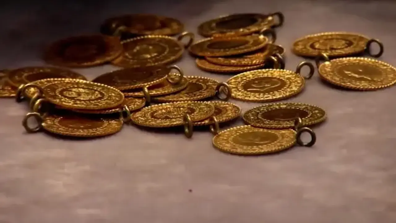 Altın Fiyatlarında Yeni Zirve: Gram Altın 7.262 TL’yi Gördü