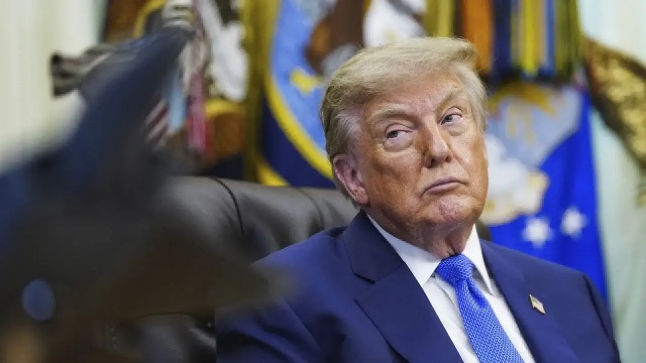 Trump: Hürmüz Boğazı Açık, Deniz Faaliyetleri Devam Ediyor