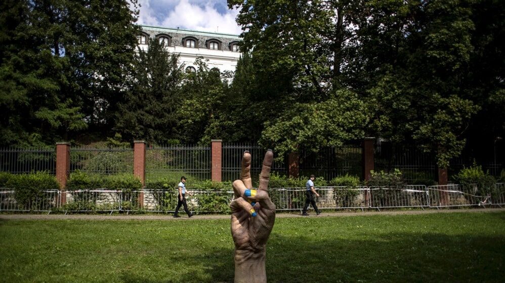 Rus diplomatlar için Çekya’da seyahat kısıtlaması