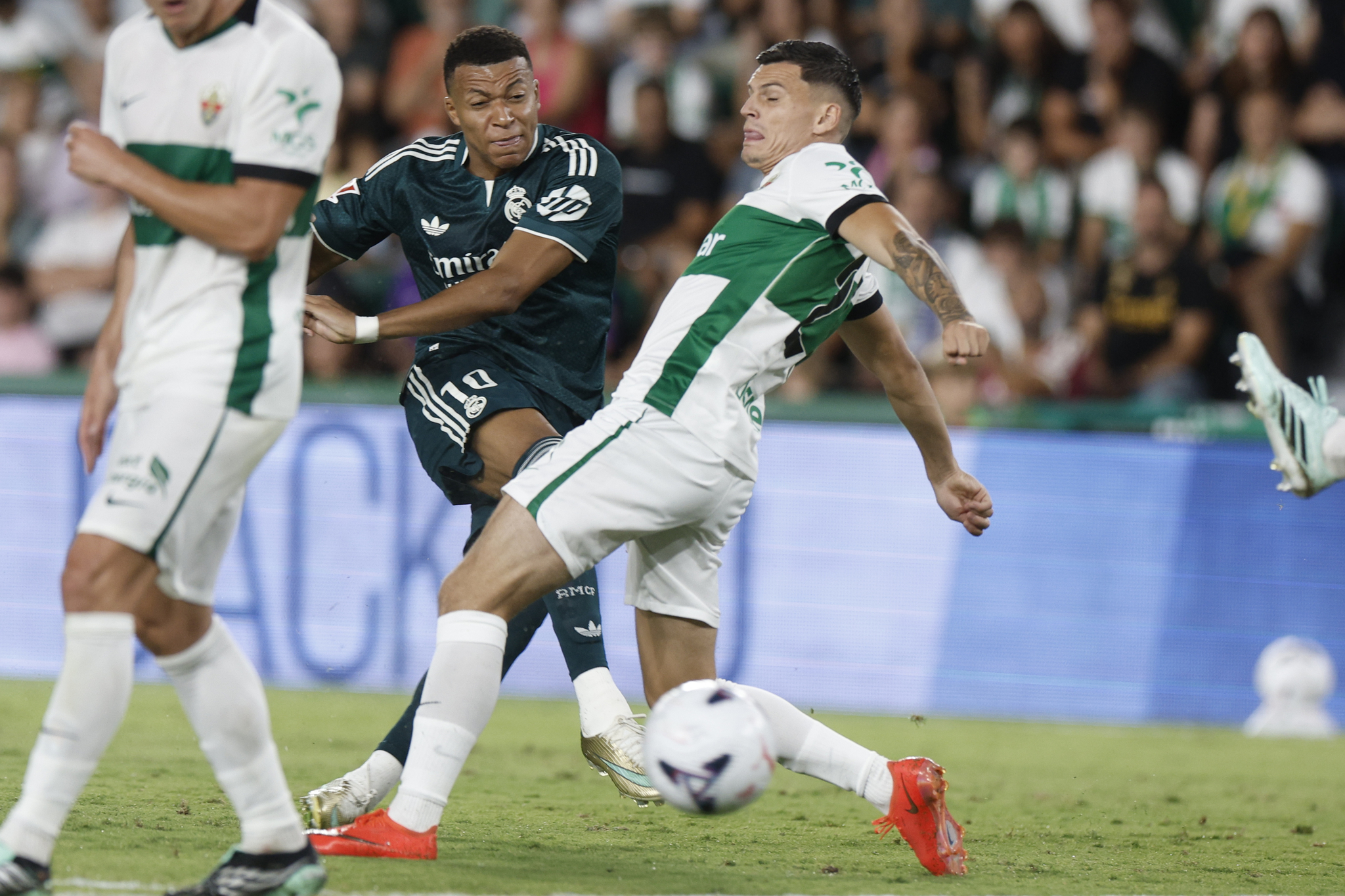 Elche Real Madrid canlı anlatım: Maçta nefes kesen anlar