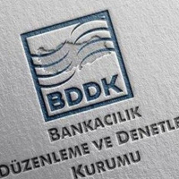 İstanbul TEM Otoyolu’nda TIR yangını: Edirne yönü kapalı
