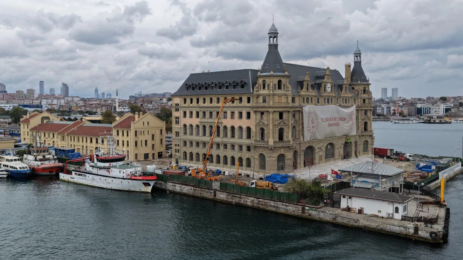 Haydarpaşa Garı temellerinde kritik bulgu ortaya çıktı