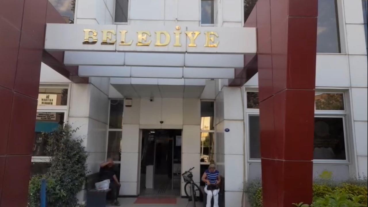 Seferihisar Belediyesi’ne rüşvet operasyonunda 29 tutuklama