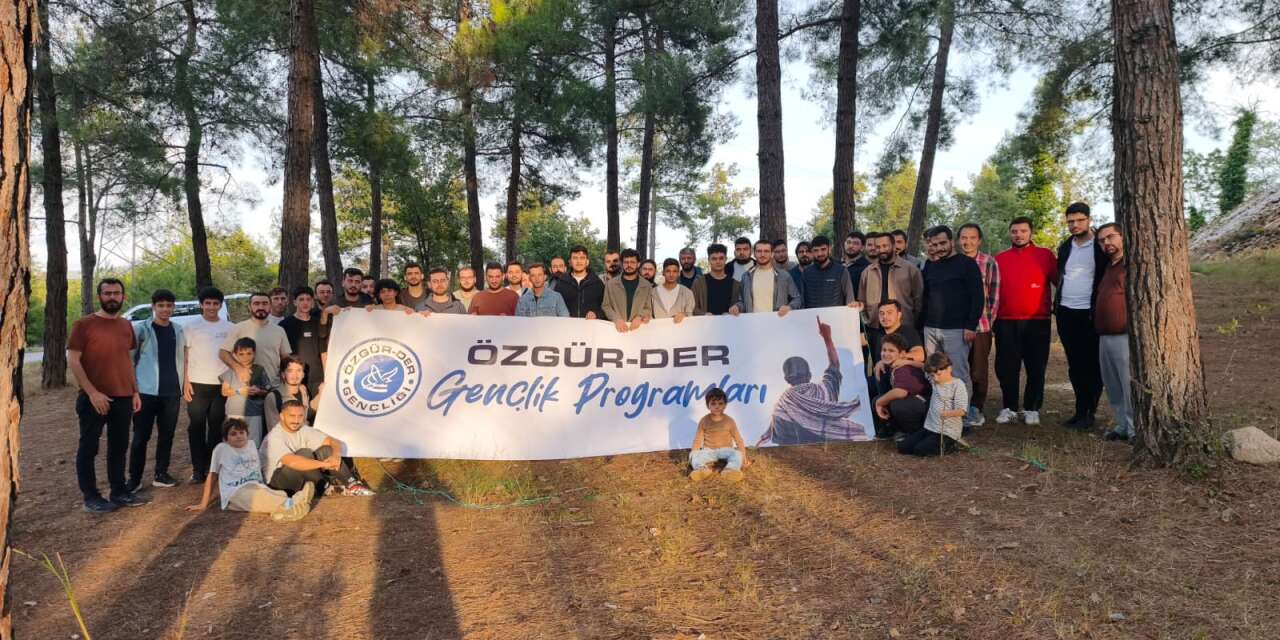 Özgür-Der Gençliği İstanbul’da düzenlenen piknikte buluştu