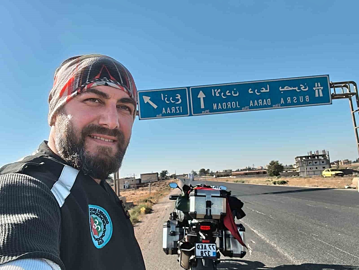 Motosikletli umre yolculuğunu tek başına tamamladı