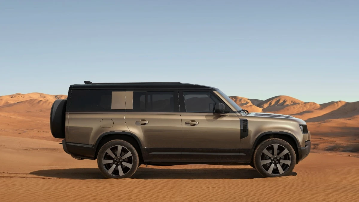 Defender pickup üretimi için JLR ve Stellantis görüşüyor