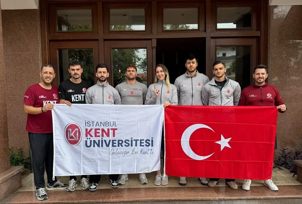 İstanbul Kent Üniversitesi Avrupa’dan 12 madalyayla döndü