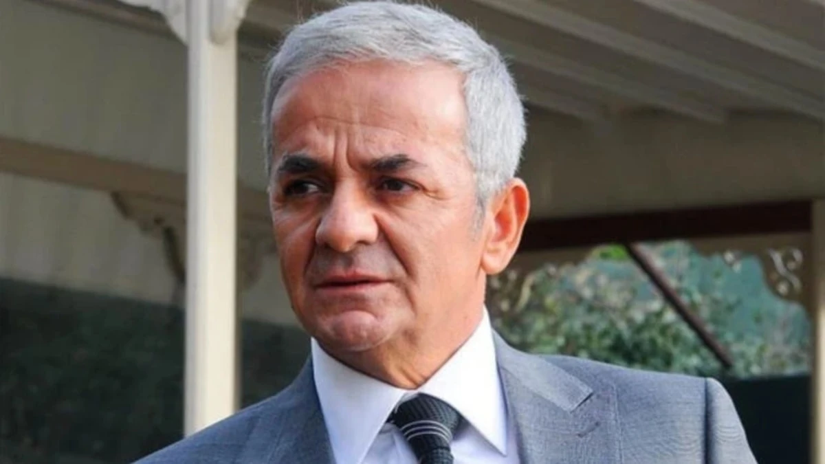 Zafer Algöz ve Lale Algöz’den romantik yıl dönümü