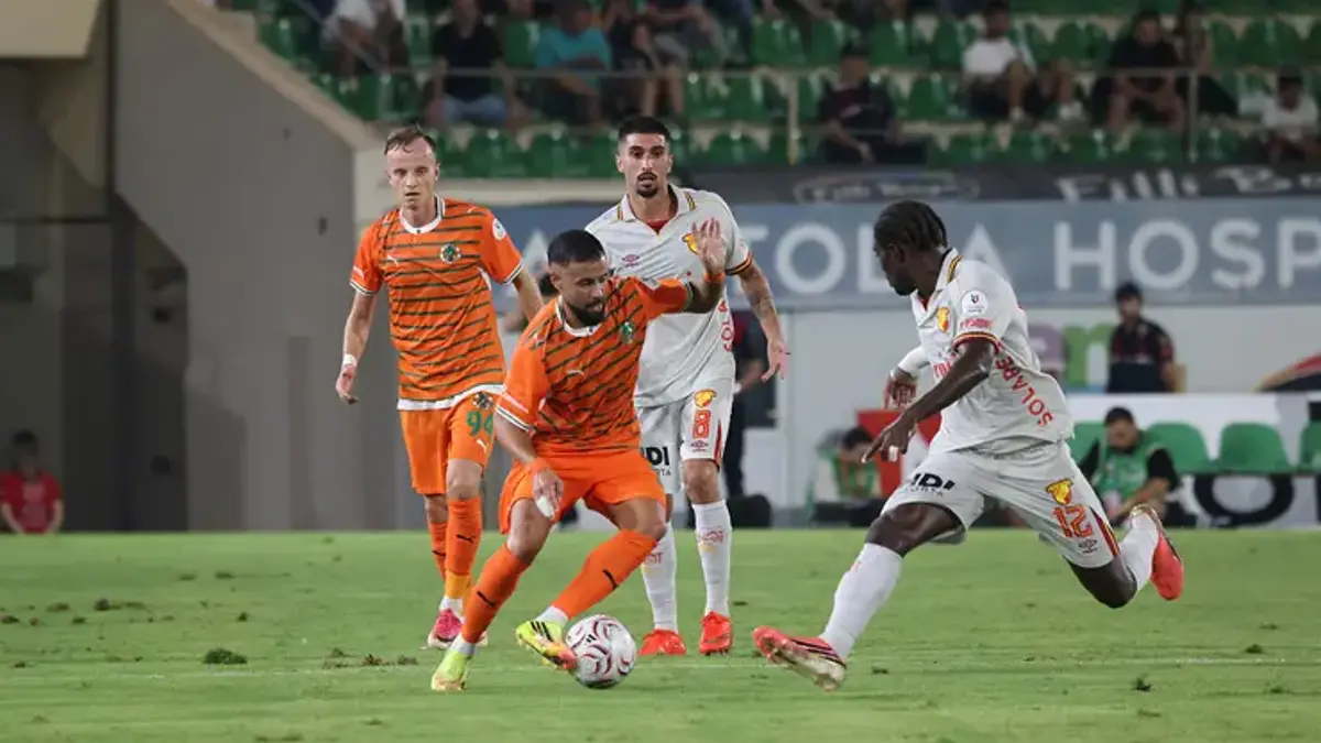 Alanyaspor’dan Hakem Kararlarına Tepki Açıklaması
