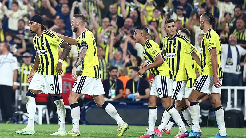 Fenerbahçe, Eyüpspor karşısında galibiyet arıyor
