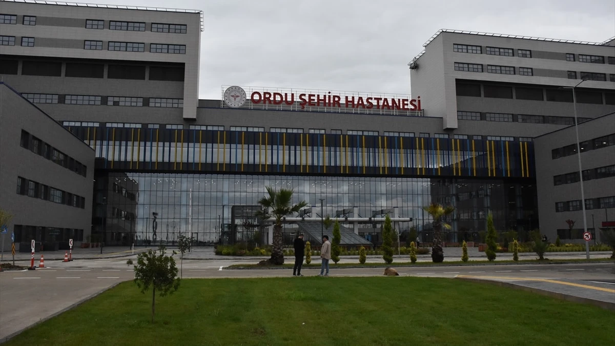 Ordu Şehir Hastanesi 1200 yatakla hasta kabulüne başladı