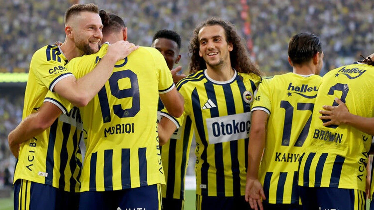 Fenerbahçe, Eyüpspor’u 8-0 yenerek tarihi zafer aldı