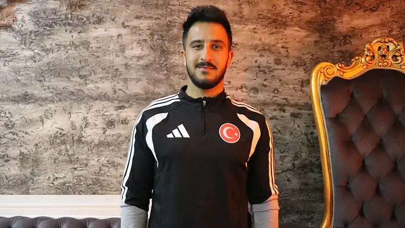 Eyüp Alparslan: Milli Takımda Başarı ve Dünya Kupası