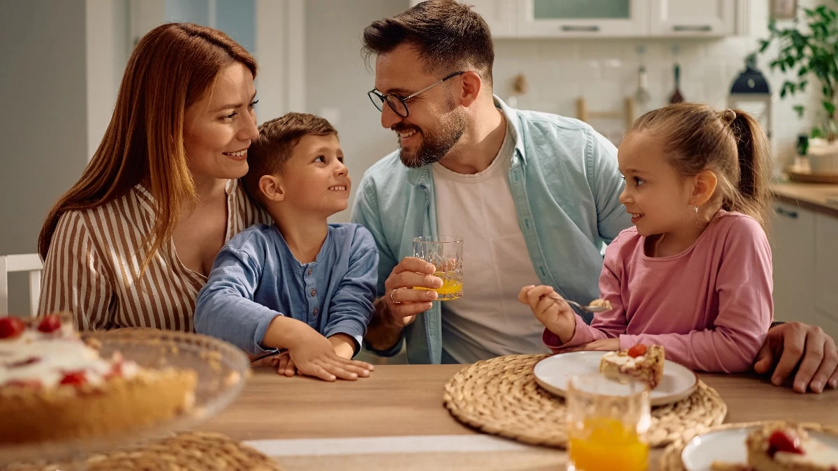 Sevdiğiniz Biriyle Yemek Yemek Kan Şekerini Düşürüyor