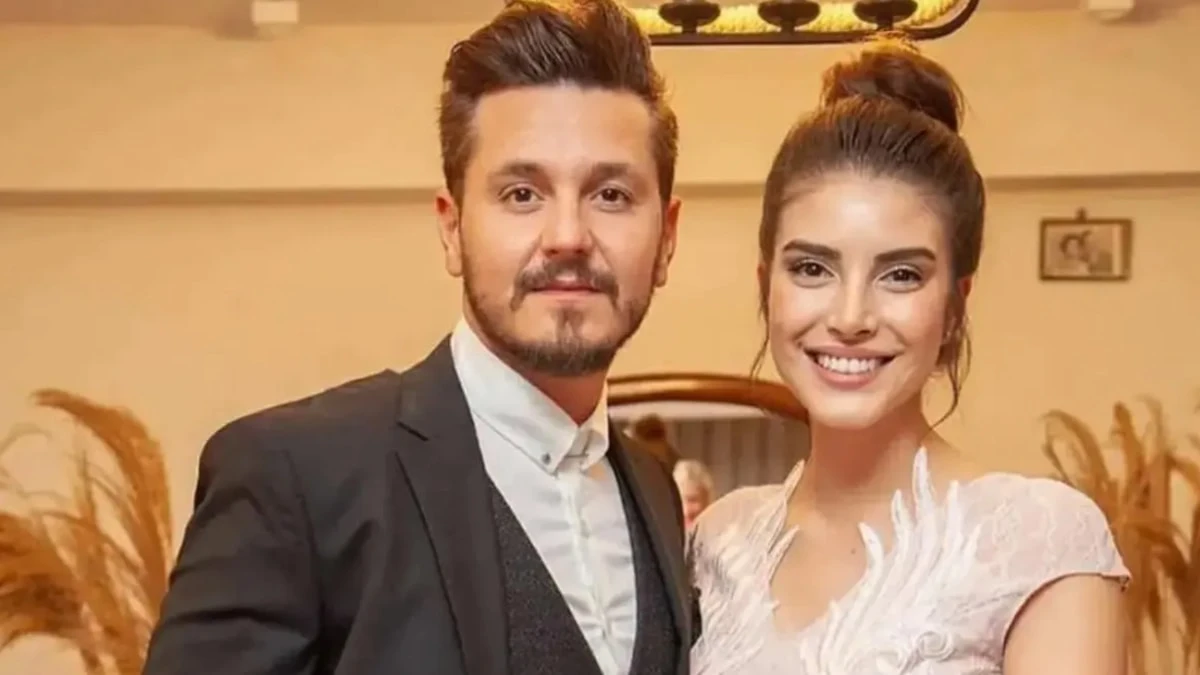 Deniz Baysal, eşinin soyadını sosyal medyadan sildi