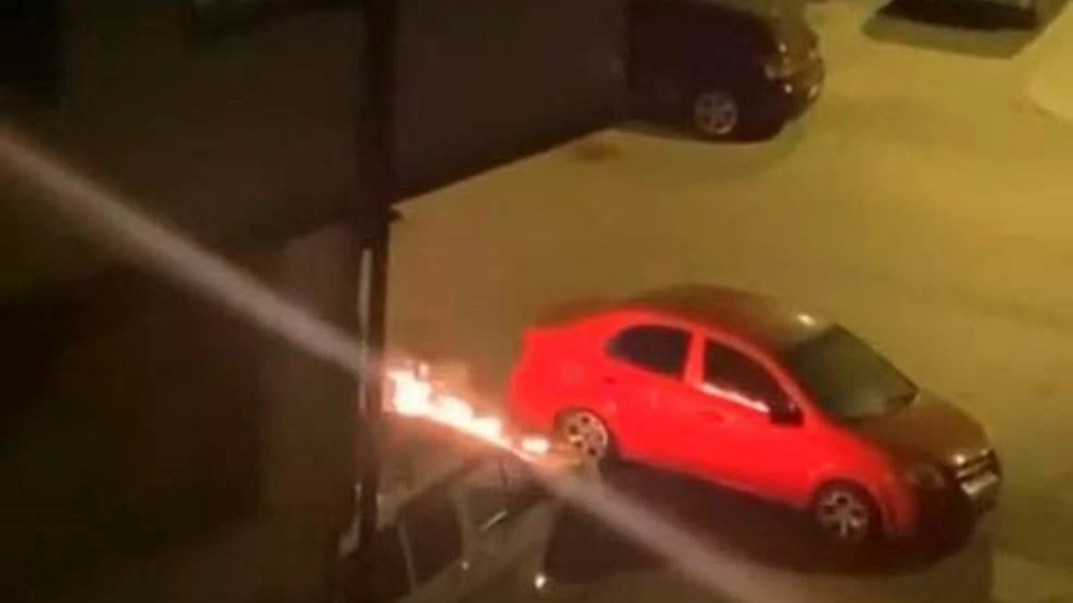 İstanbul’da oto galeri kundaklama: 10 milyon TL iddiası