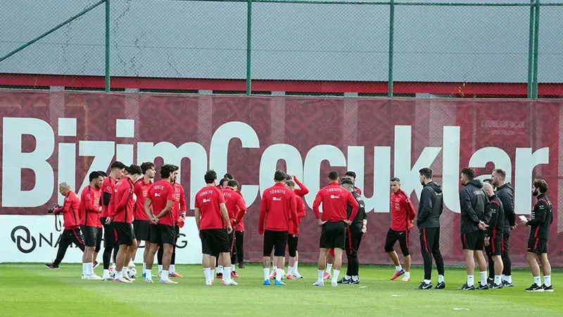 A Milli Futbol Takımı, İtalya maçına hazırlanıyor