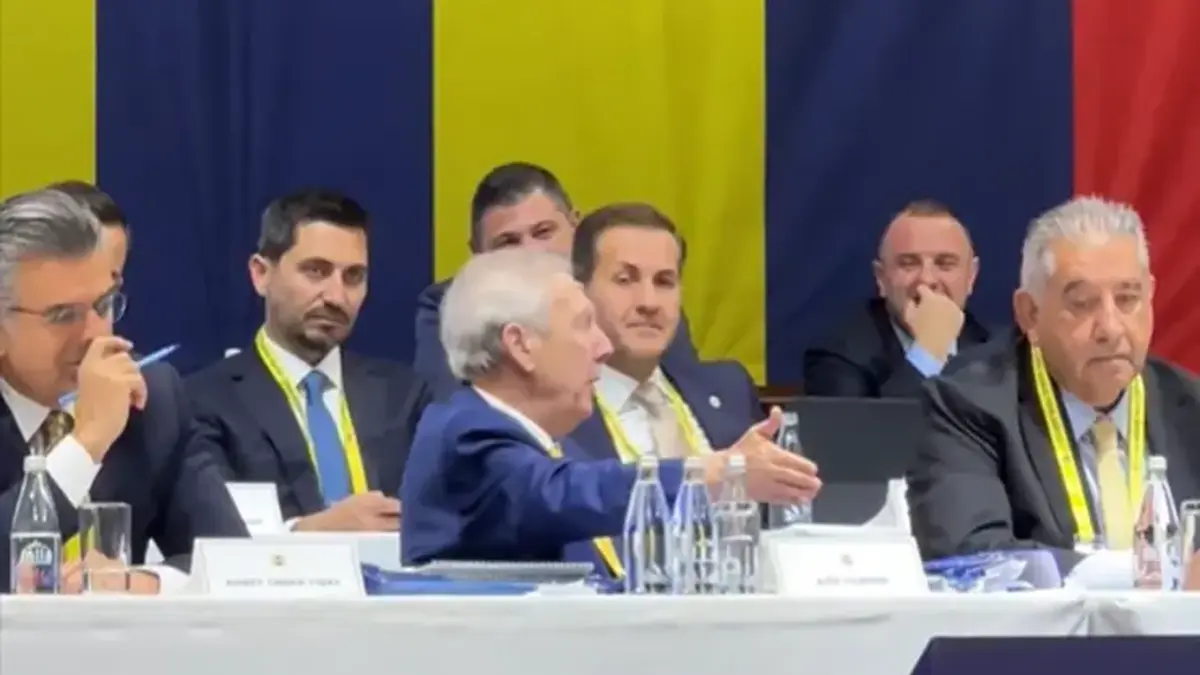 Fenerbahçe Mali Genel Kurulunda gerginlik yaşandı