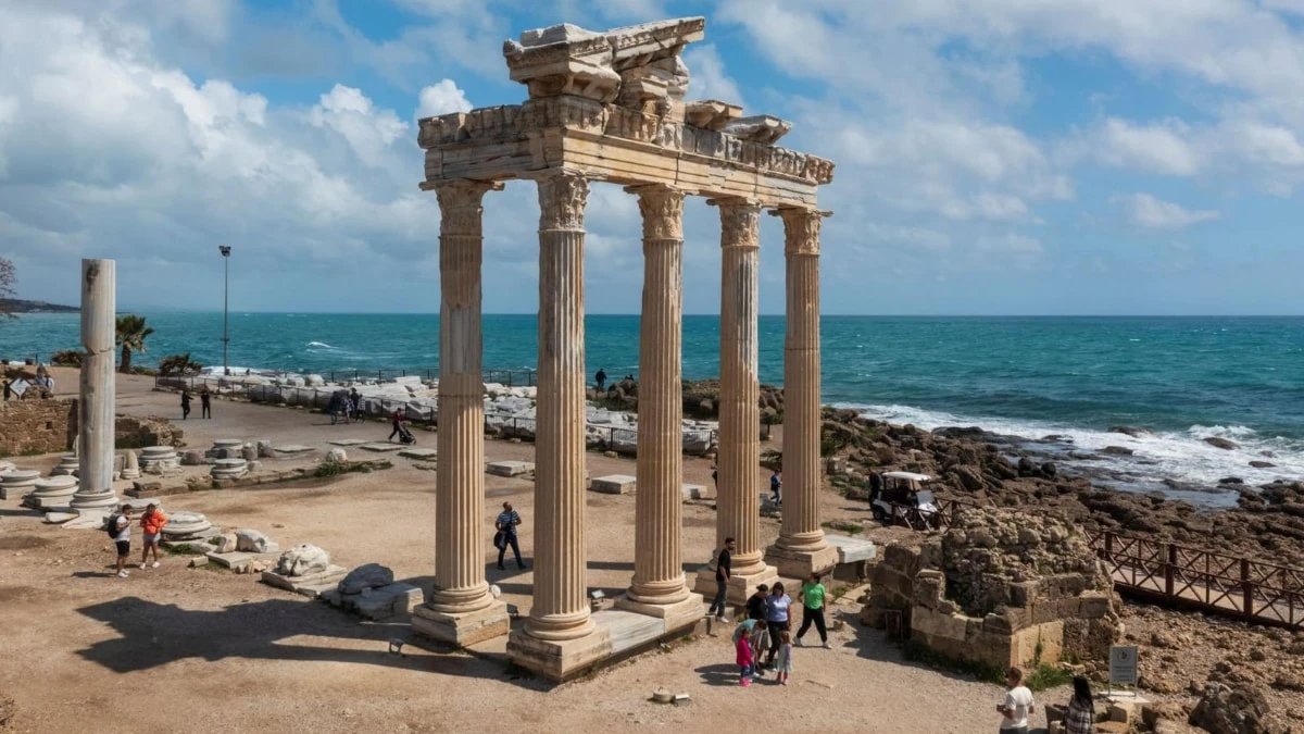 Mehmet Nuri Ersoy’dan Dünya Turizm Günü mesajı