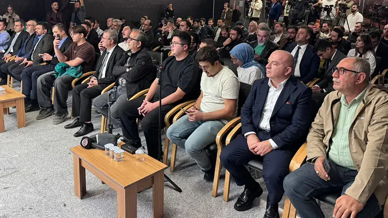 Konyaspor ile Filistin dostluk maçı öncesi toplantı