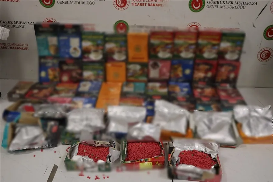 İstanbul Havalimanı’nda 20 Kilo 260 Gram Metamfetamin