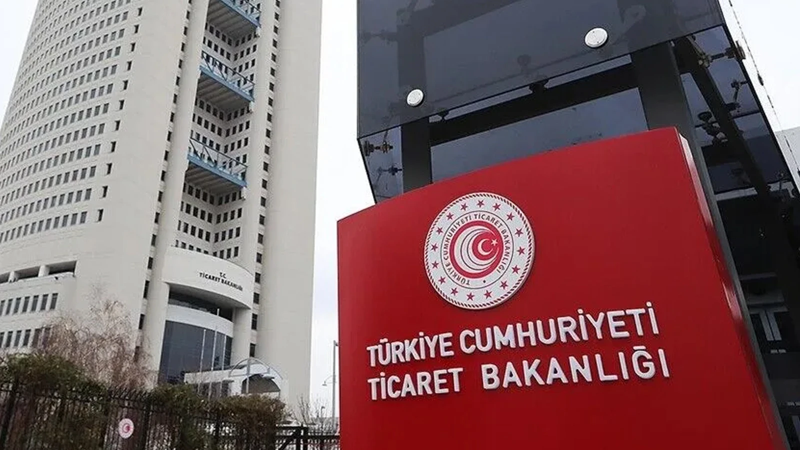 8 ayda 81,9 milyar liralık kaçak eşya ve uyuşturucu