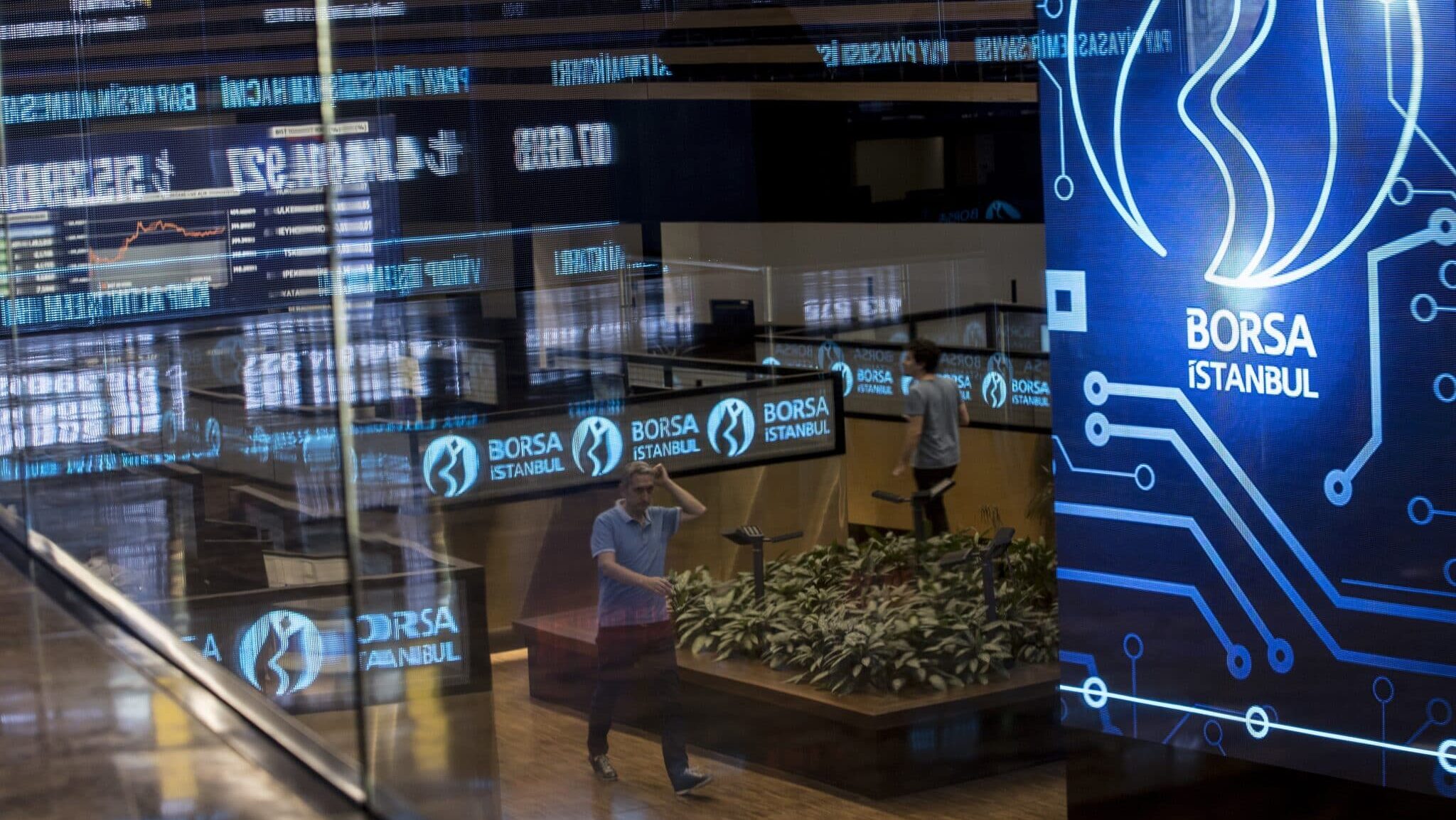 Borsa manipülasyonu soruşturmasında fon yöneticileri