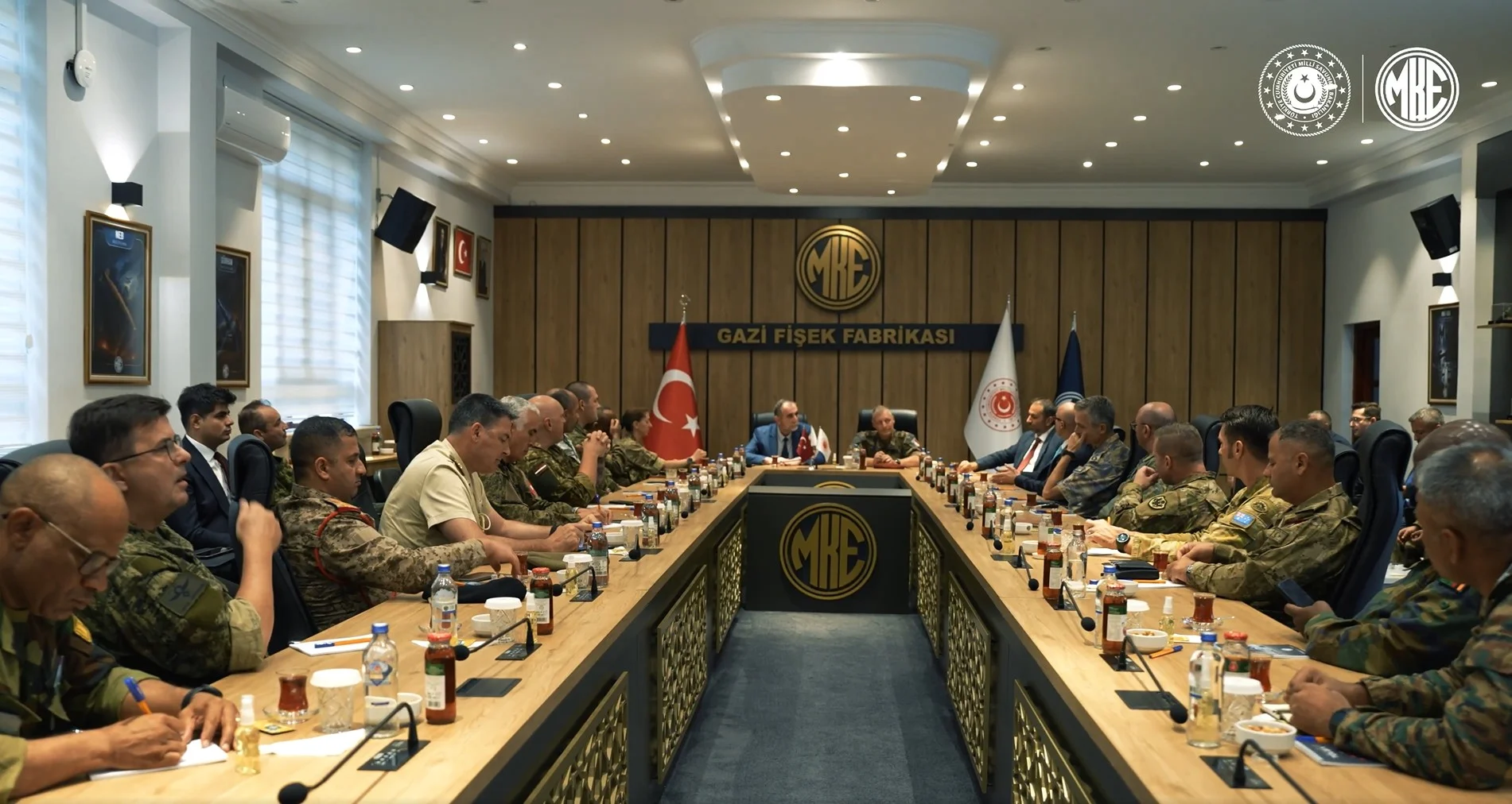 Yabancı askerî ataşeler MPT-55 ile atış gerçekleştirdi