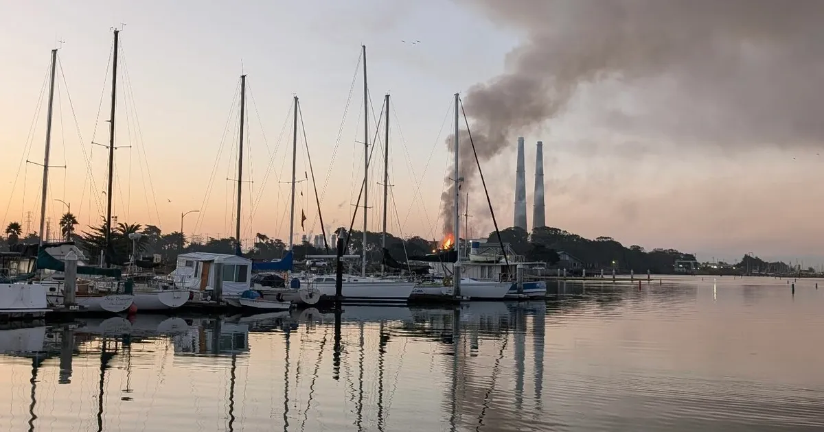 Moss Landing batarya yangını yeniden endişe yarattı