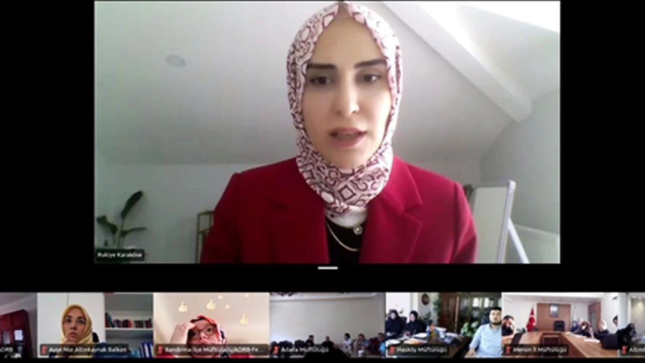Yaşlılara Manevi Rehberlik Konferansı Düzenlendi