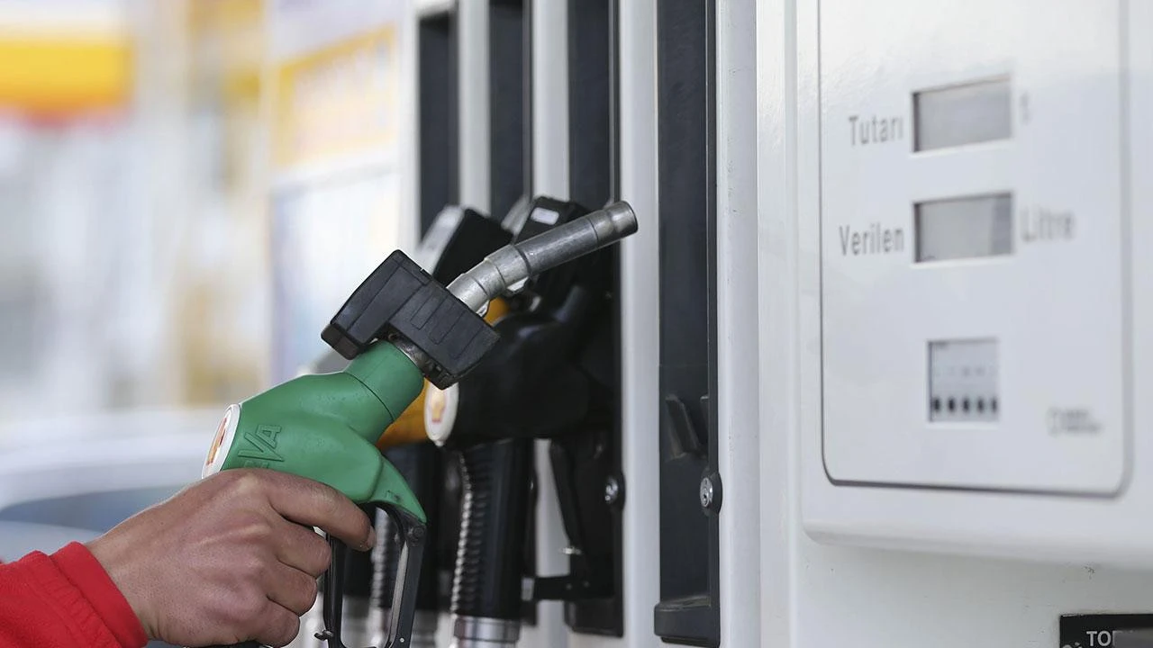 Güncel akaryakıt fiyatları: Benzin, motorin ve LPG