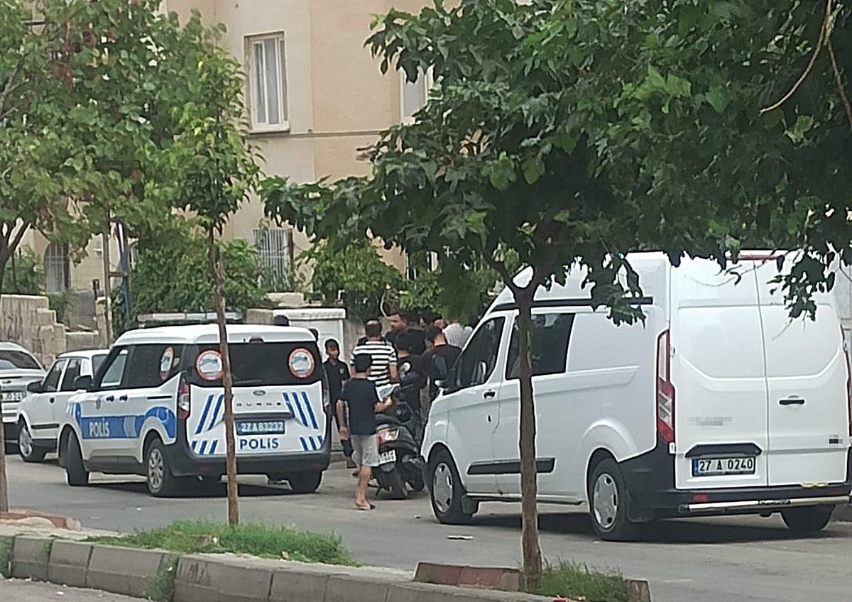 Gaziantep’te havaya ateş açıldı: Balkondaki kadın vuruldu