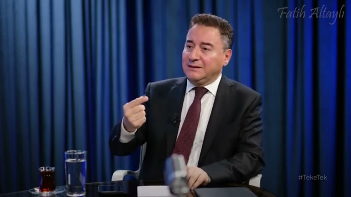 Babacan’dan fon krizi için SPK’da değişim çağrısı