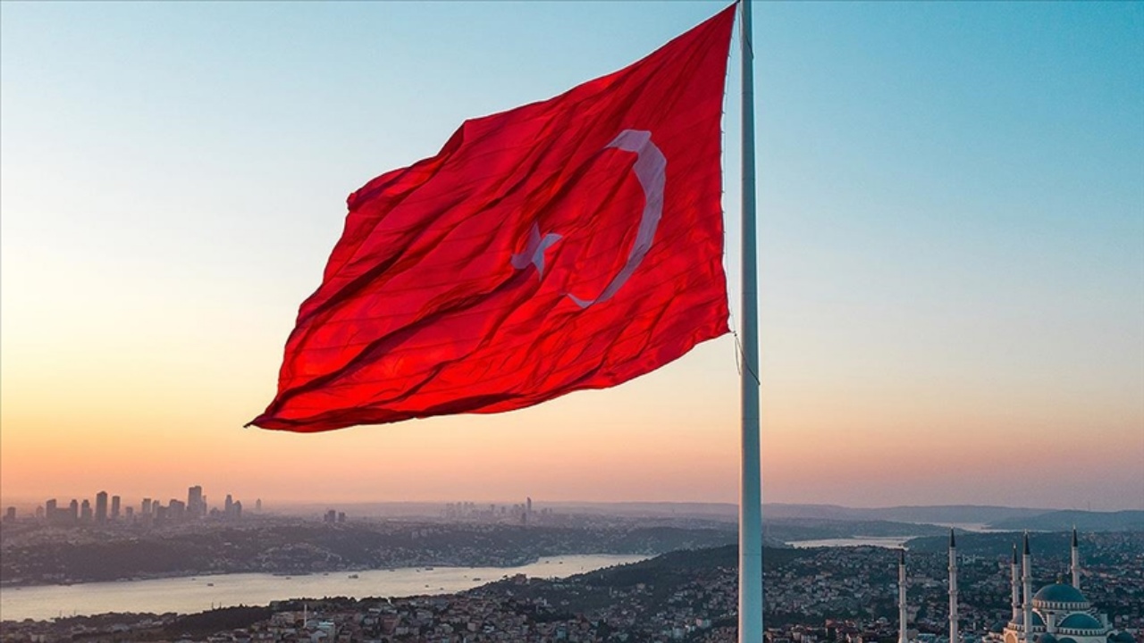 OECD, Türkiye büyüme tahminini aşağı yönlü revize etti