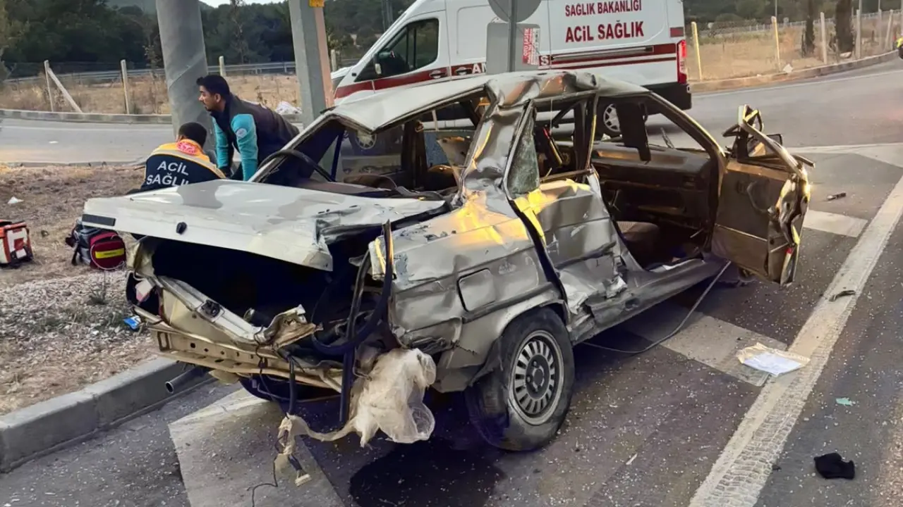 Çanakkale otobüs kazası: 2 kişi hayatını kaybetti