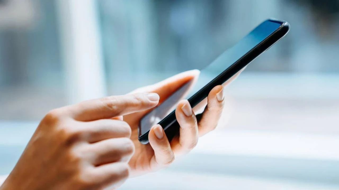 Yerli cep telefonu üretiminde daralma sürüyor: 3 firma