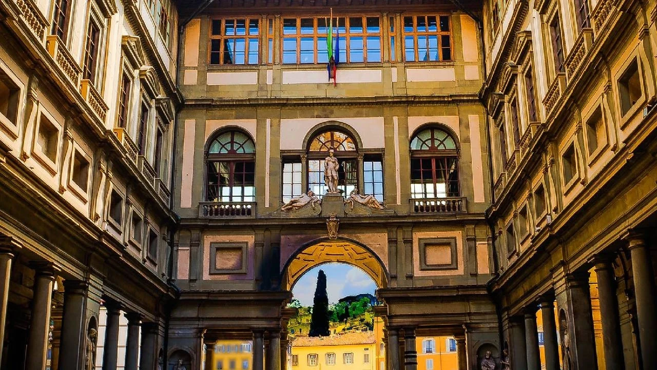 Uffizi Galerisi’nde yağmur alarmı: Caravaggio da etkilendi
