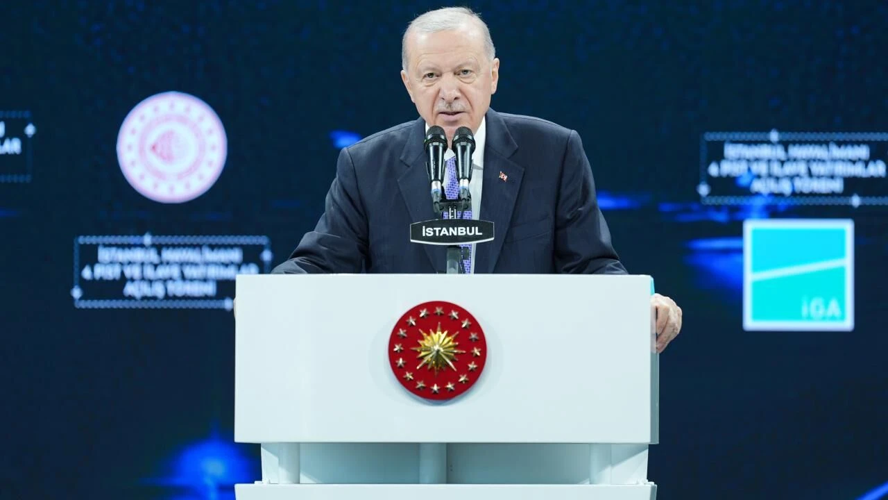 Erdoğan: İstanbul Havalimanı’nı halkın yolu yaptık