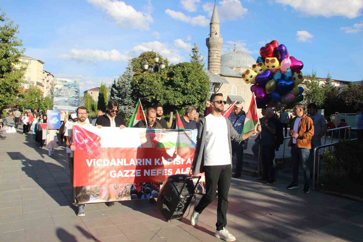 Erzurum’da Gazze yürüyüşü 150. haftada kararlılıkla sürdü