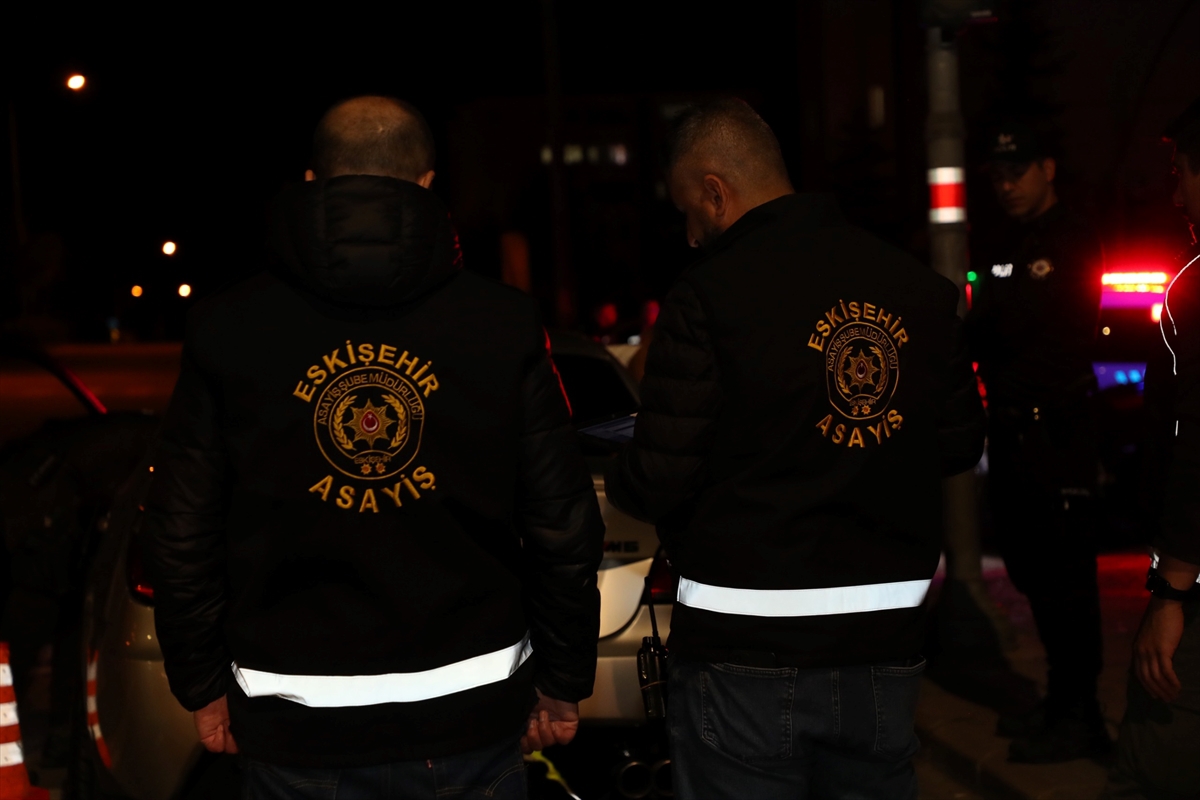 Eskişehir trafik denetiminde 13 sürücüye 60 bin lira ceza