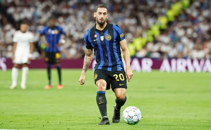 Hakan Çalhanoğlu transferinde kritik sözleşme görüşmesi