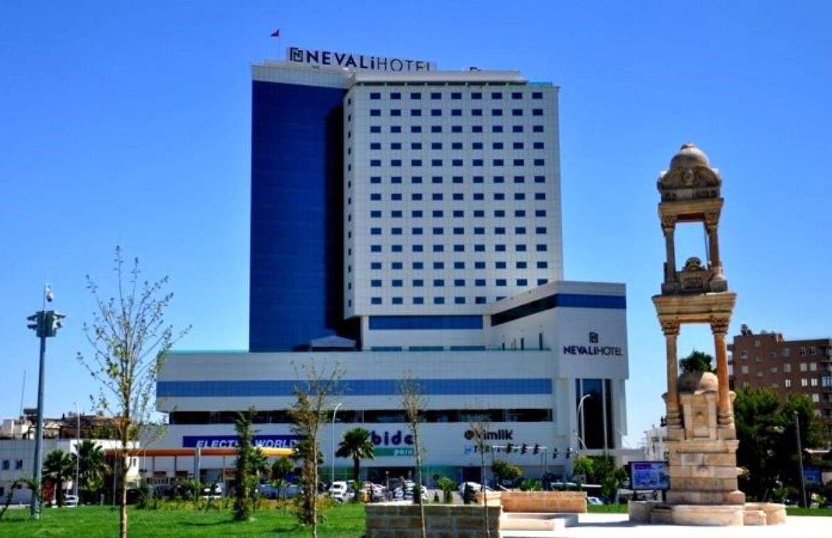 Dev otelin sahibi Cengiz Avcı hakkında yakalama kararı