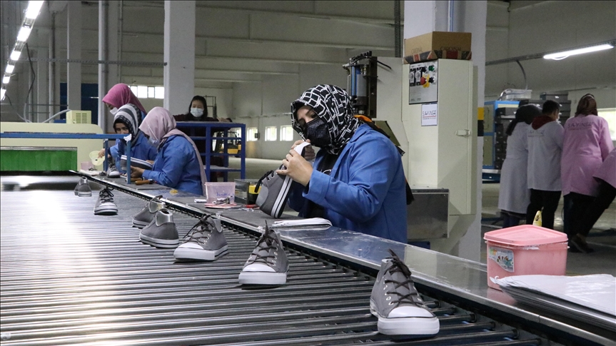 Firmaların aktif büyüklüğü 2025’te 124 trilyona yaklaştı