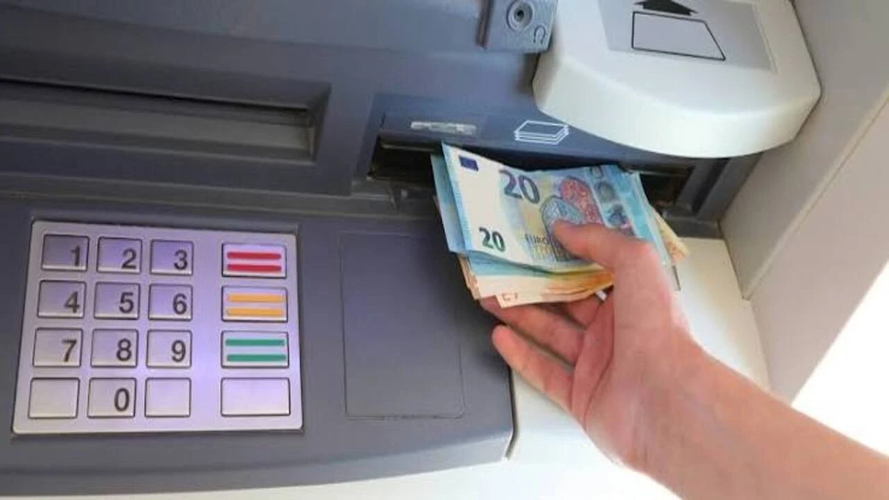 İspanya’da ATM işlemleri için 3 bin euro takibi